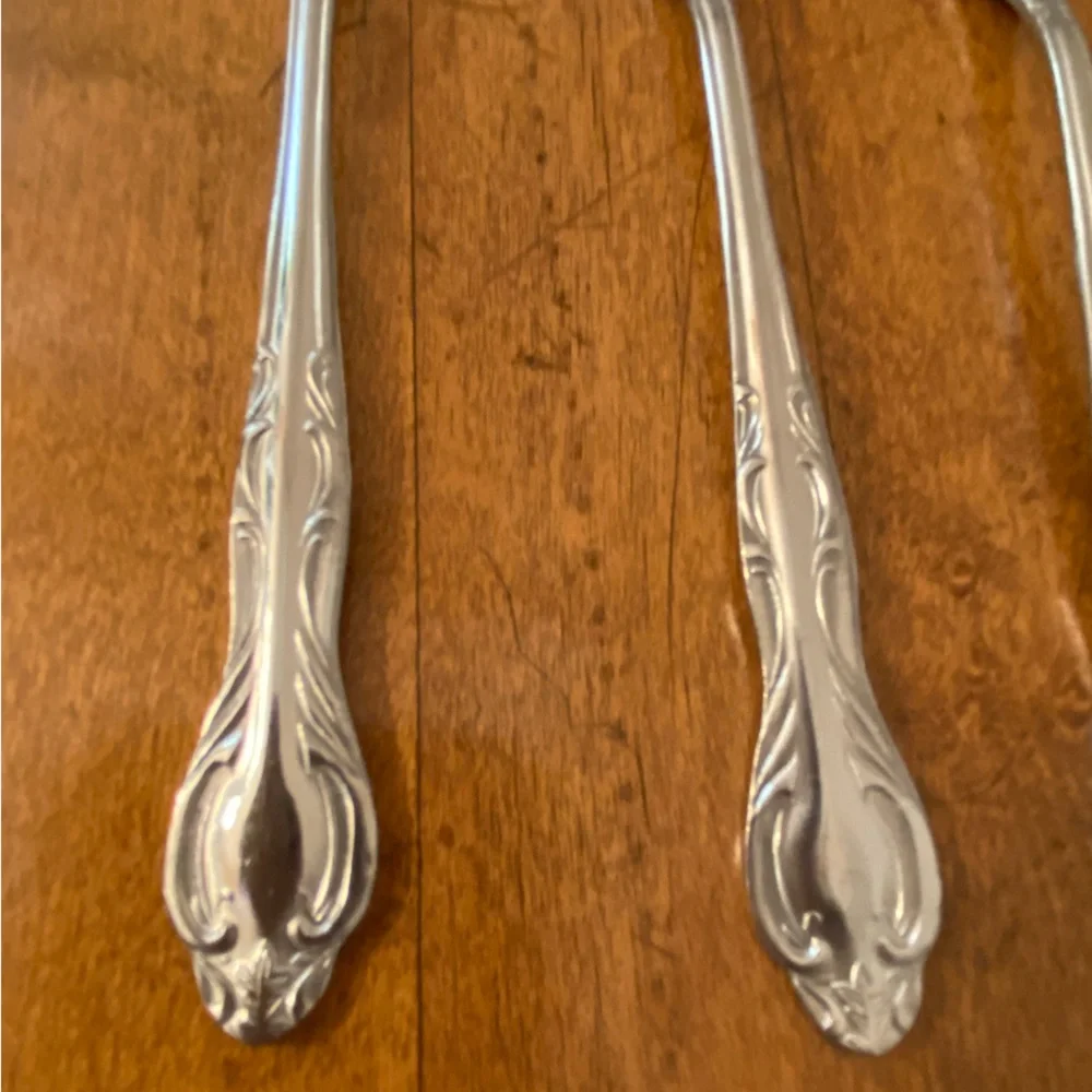 Victoria Stainless Steel Flatware Japan 4 Forks